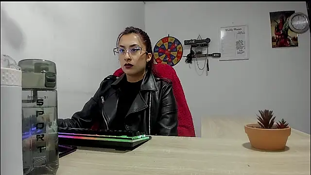 Scarlett Sen online show from March 2025 01:12:01 PM