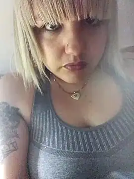 Snapshot of shaynarg chatting on October 2025 03:51:02 AM shaynarg online show from October 2025 03:51:02 AM