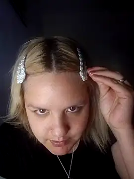 Snapshot of shaynarg chatting on November 2025 03:38:01 AM shaynarg online show from November 2025 03:38:01 AM