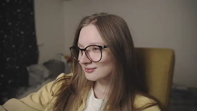 mollytuck online show from February 2025 02:02:02 PM