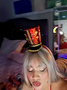 Snapshot of sheerly chatting on December 2024 04:33:02 AM sheerly online show from December 2024 04:33:02 AM