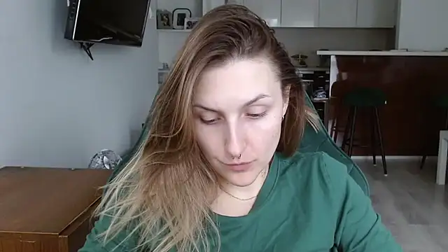 illusorycat online show from October 2025 11:52:02 AM