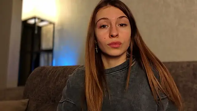 LovelyKatea online show from February 2026 12:43:02 PM