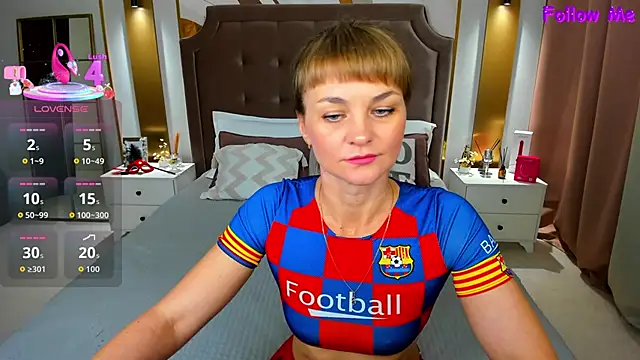 Snapshot of annasimonsj chatting on November 2025 01:00:02 AM annasimonsj online show from November 2025 01:00:02 AM