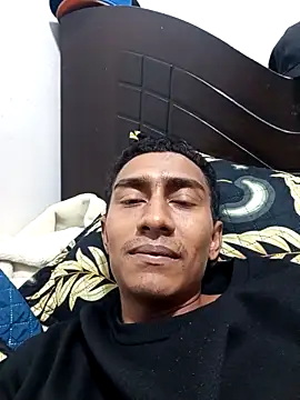 stifen  online show from December 2025 05:35:02 AM