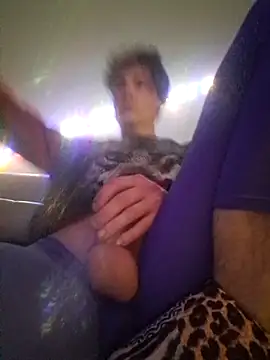 Snapshot of utoopia777 chatting on April 2026 10:00:02 PM utoopia777 online show from April 2026 10:00:02 PM