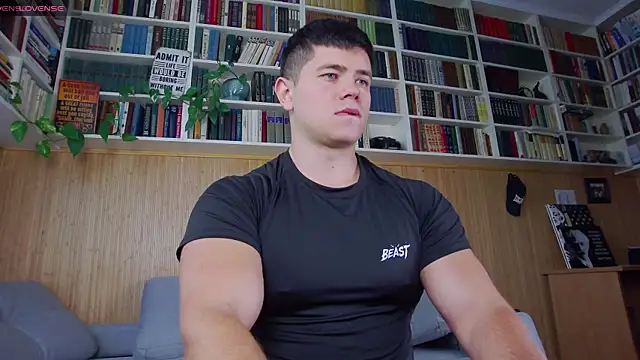 Snapshot of Arilas_ chatting on September 2025 06:05:02 AM Arilas online show from September 2025 06:05:02 AM