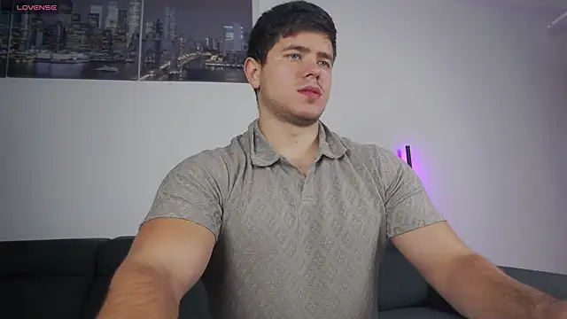 Arilas  online show from November 2025 07:11:02 AM