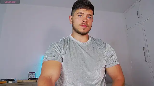 Arilas  online show from April 2026 06:56:02 AM