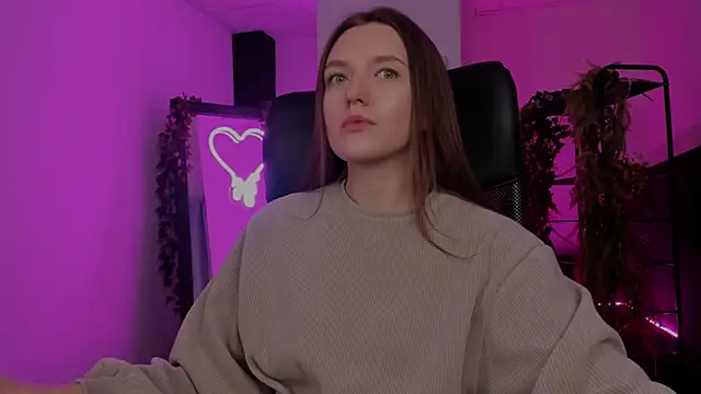 Snapshot of JennyDens chatting on December 2024 02:53:01 AM JennyDens online show from December 2024 02:53:01 AM