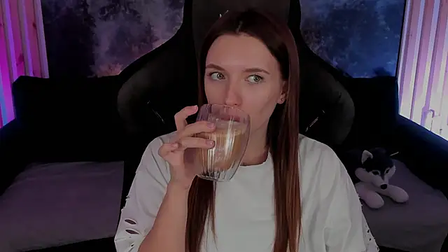 Snapshot of JennyDens chatting on December 2024 06:00:02 AM JennyDens online show from December 2024 06:00:02 AM