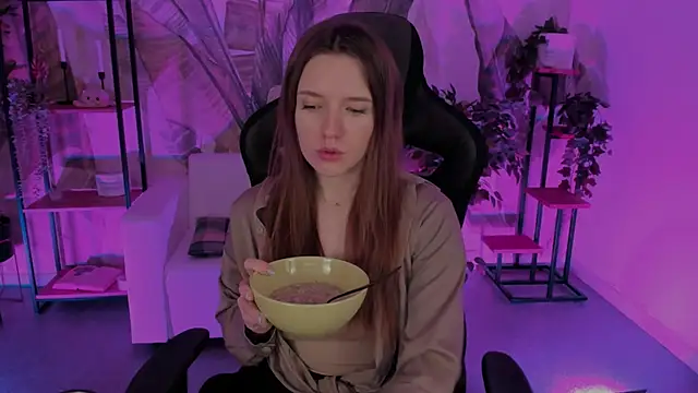 Snapshot of JennyDens chatting on January 2025 12:12:02 AM JennyDens online show from January 2025 12:12:02 AM