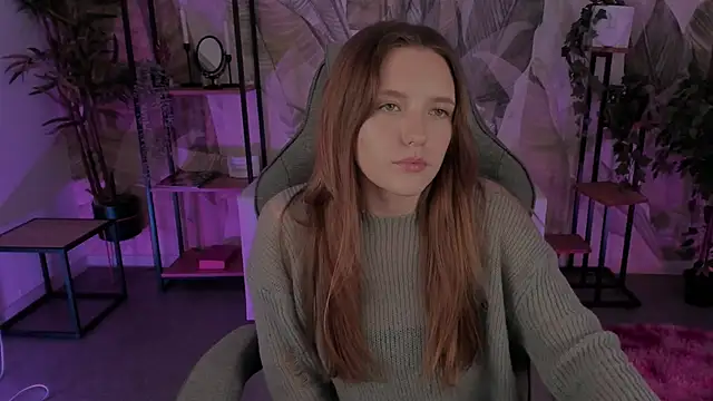 Snapshot of JennyDens chatting on October 2025 03:42:01 PM JennyDens online show from October 2025 03:42:01 PM