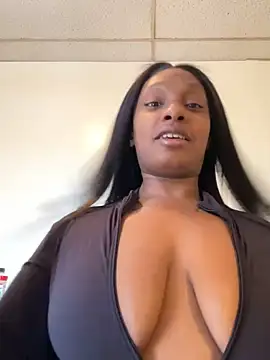 Snapshot of cyn1008 chatting on December 2024 06:50:01 PM cyn1008 online show from December 2024 06:50:01 PM