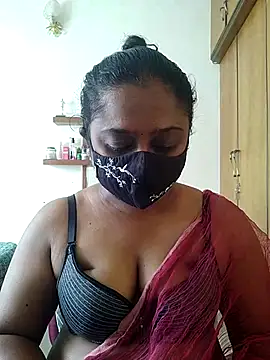 sexynayan23 online show from July 2026 05:33:02 AM