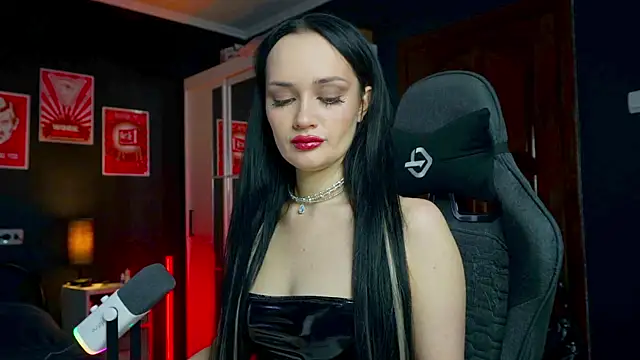 QueenAliss online show from January 2026 08:38:01 AM