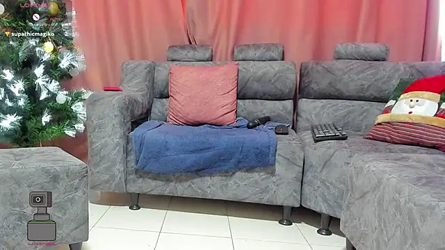 electraaxx online show from November 2025 05:28:02 PM