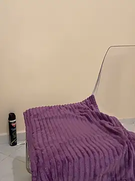 Emy-sexy online show from April 2026 02:27:02 AM