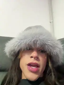 stormytt  online show from December 2024 12:36:02 AM