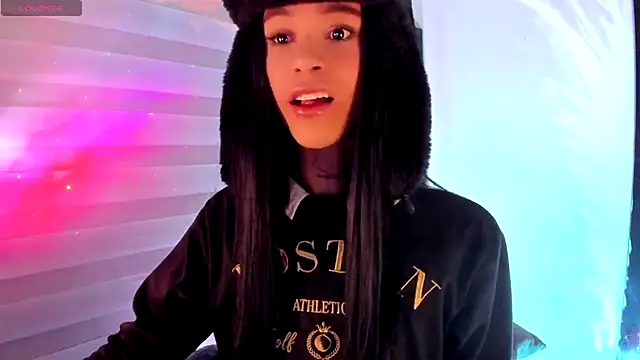 stormytt  online show from September 2025 01:40:02 AM