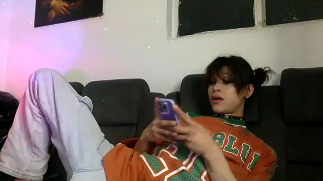 stormytt  online show from March 2026 02:18:01 AM