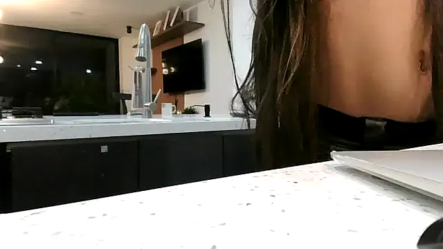 stormytt  online show from March 2026 06:29:01 AM