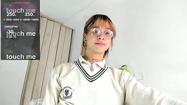 stormytt  online show from August 2026 05:59:01 PM