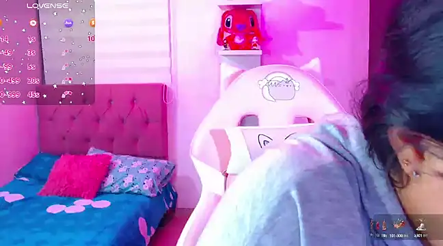 Vannessa  Shy online show from December 2024 11:13:02 PM