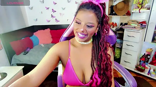 Snapshot of Naasha_ chatting on January 2025 05:13:02 PM Naasha online show from January 2025 05:13:02 PM