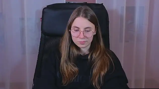  AnnaStark  online show from March 2025 12:21:01 AM