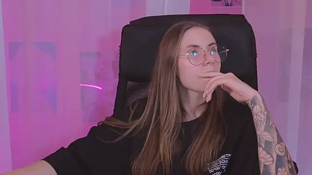  AnnaStark  online show from March 2025 04:16:02 AM