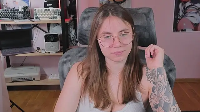  AnnaStark  online show from April 2026 09:09:02 PM