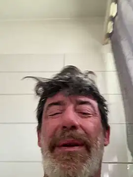 maxximere online show from February 2026 02:00:02 PM