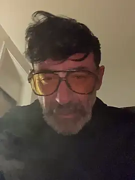 maxximere online show from March 2026 09:43:02 PM