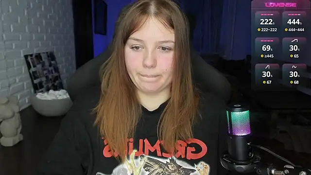 XNirvanaX online show from February 2025 02:18:01 AM