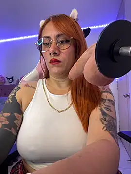 Luna Paris  online show from November 2025 11:26:02 PM