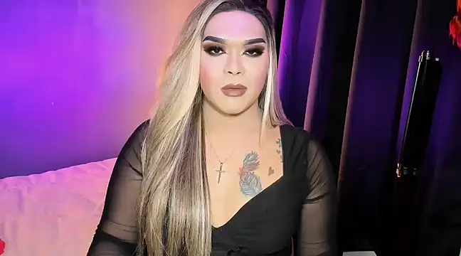 Snapshot of VictoriaEliz chatting on March 2025 06:00:01 PM VictoriaEliz online show from March 2025 06:00:01 PM