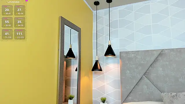 Snapshot of Sammy_Fit_ chatting on November 2025 12:04:02 PM Sammy Fit online show from November 2025 12:04:02 PM