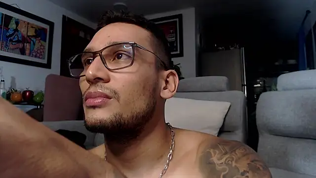 Snapshot of dvg2402 chatting on January 2025 06:41:02 AM dvg2402 online show from January 2025 06:41:02 AM