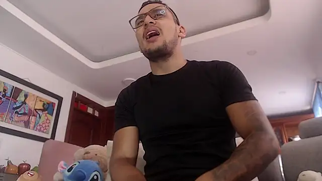 Snapshot of dvg2402 chatting on January 2025 05:14:01 PM dvg2402 online show from January 2025 05:14:01 PM