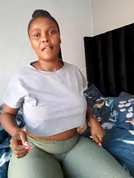 SweetAppleCandyxx online show from March 2026 02:50:01 PM