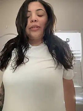 drizzypeach602 online show from February 2025 07:52:01 PM