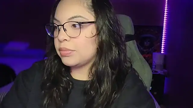 drizzypeach602 online show from September 2025 01:40:01 AM