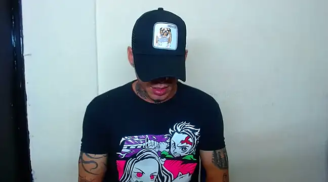 Snapshot of sebas_bigcock69 chatting on March 2025 05:32:02 AM sebas bigcock69 online show from March 2025 05:32:02 AM