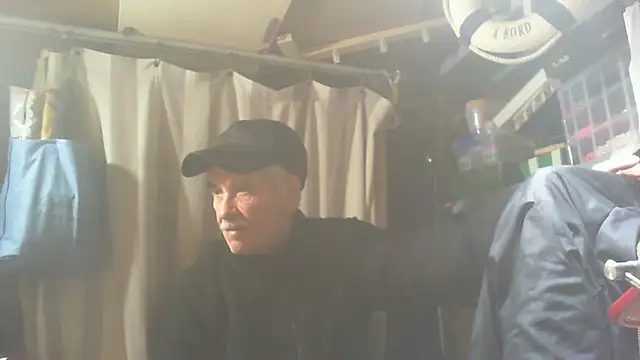 nonnomaturobisex online show from November 2025 11:25:01 AM