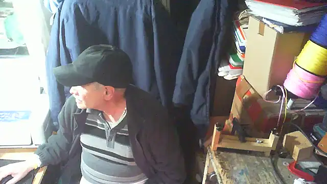 nonnomaturobisex online show from February 2026 08:40:02 AM