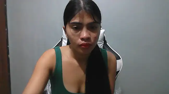 Snapshot of Miss_unknown chatting on February 2025 05:12:02 AM Miss unknown online show from February 2025 05:12:02 AM