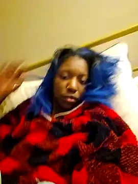 Snapshot of oliviaprettypussy chatting on January 2025 03:07:02 AM oliviaprettypussy online show from January 2025 03:07:02 AM