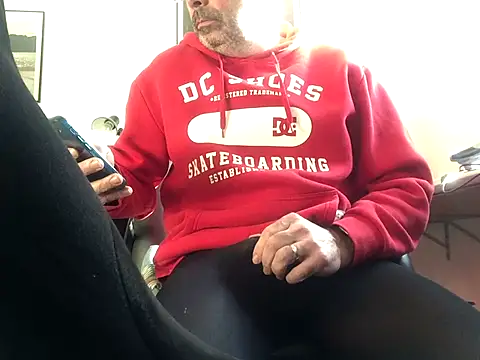 louh261 online show from October 2025 08:20:01 AM