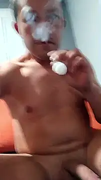 Snapshot of Roberts8inchcock chatting on December 2025 09:38:01 AM Roberts8inchcock online show from December 2025 09:38:01 AM